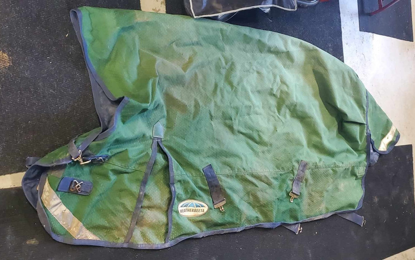 72" Weatherbeeta Comfitec High Neck Rainsheet