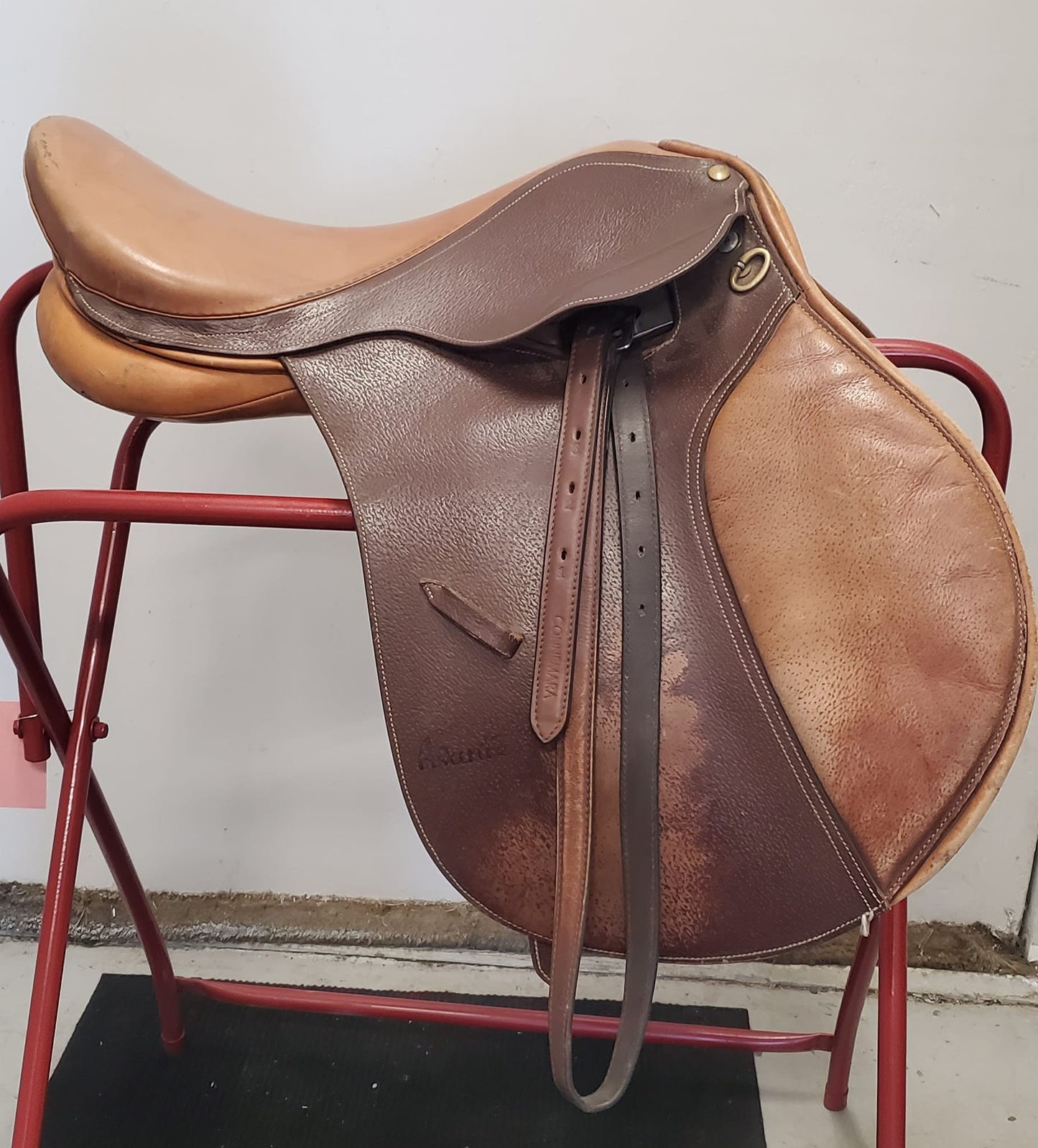 17" Avante Close Contact