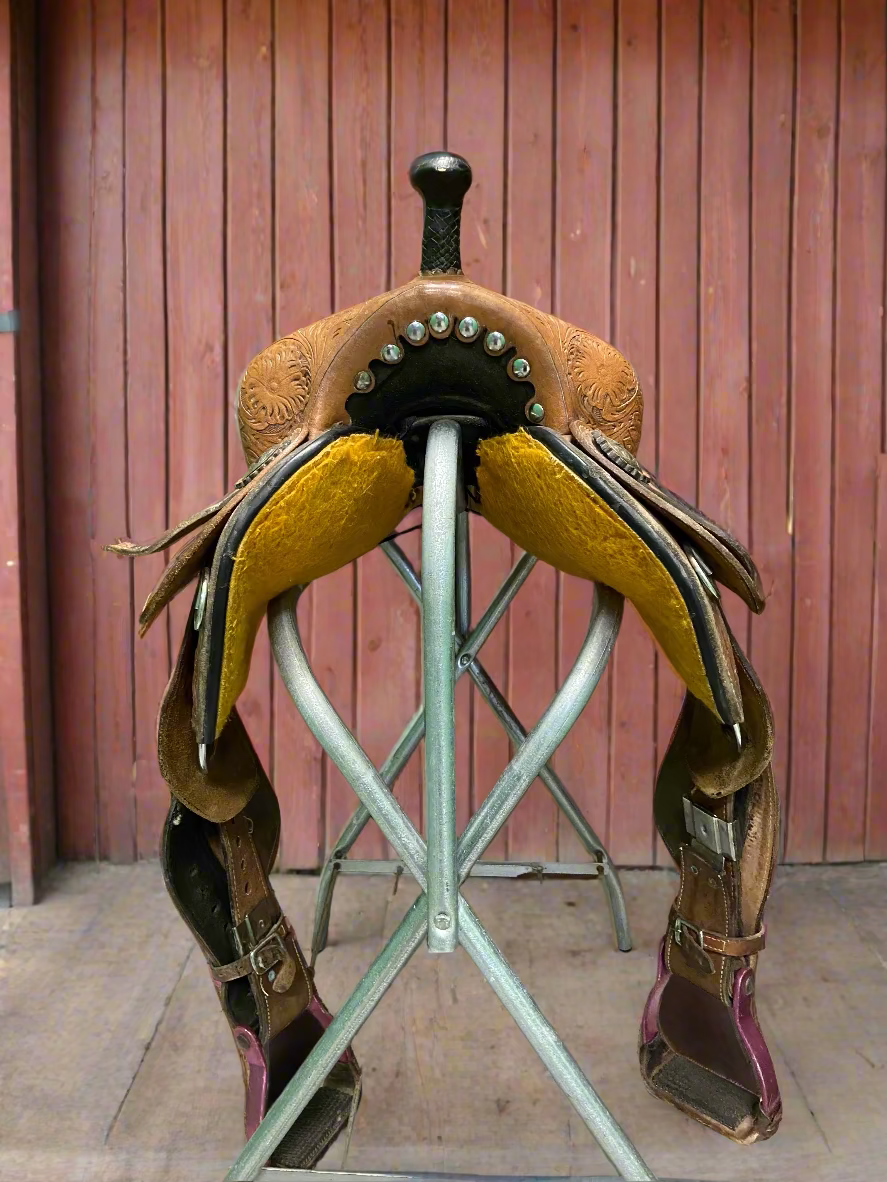 16" Double T Barrel Saddle