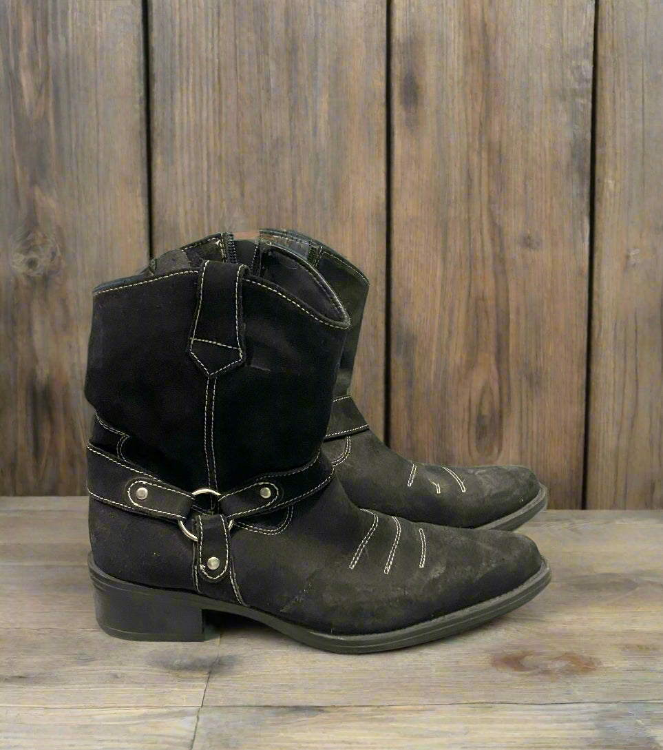Short Suede Zip Up Cowboy Boots