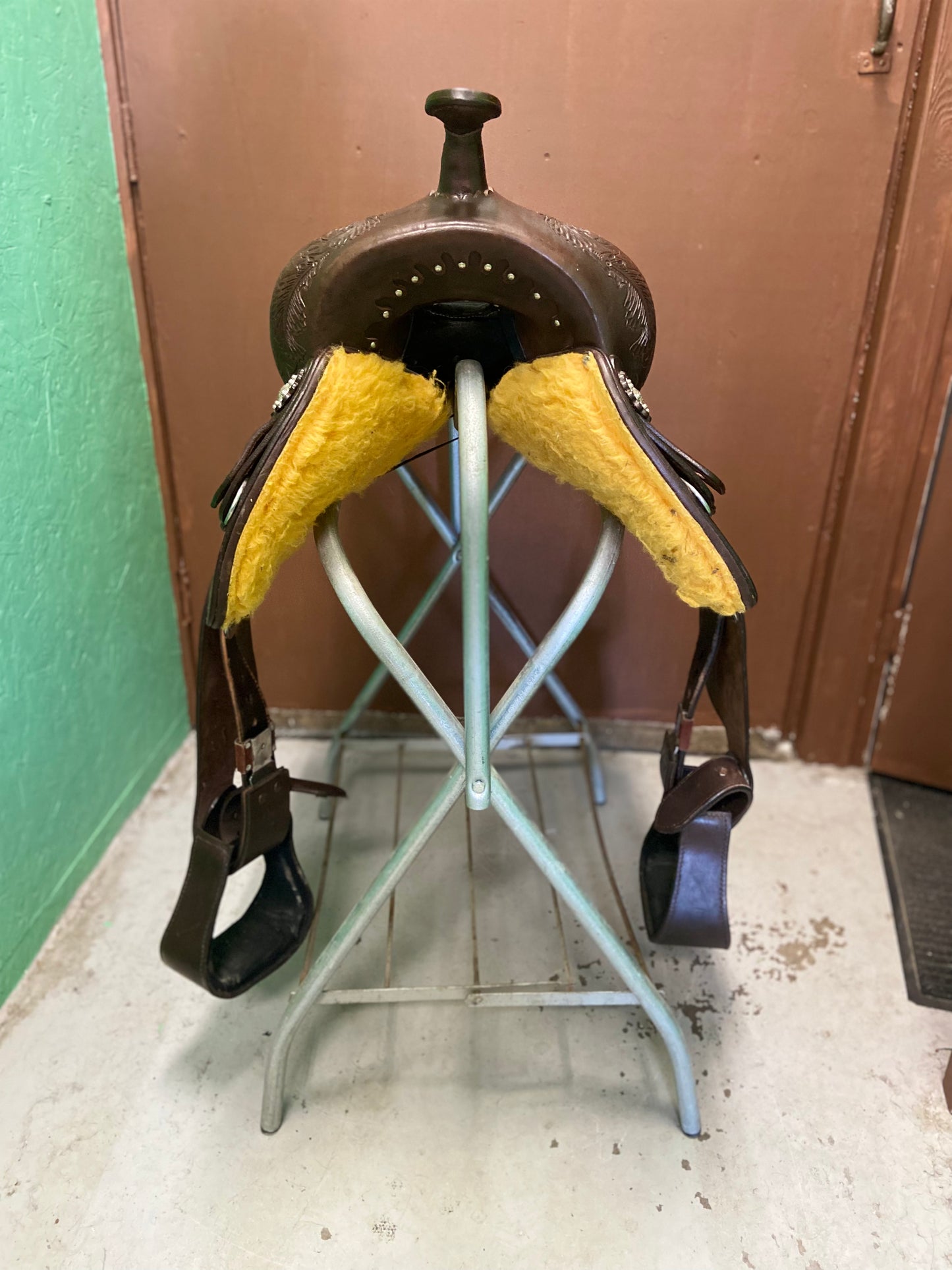 18" Dale Rodrigez Extra Wide Tree Trail Saddle
