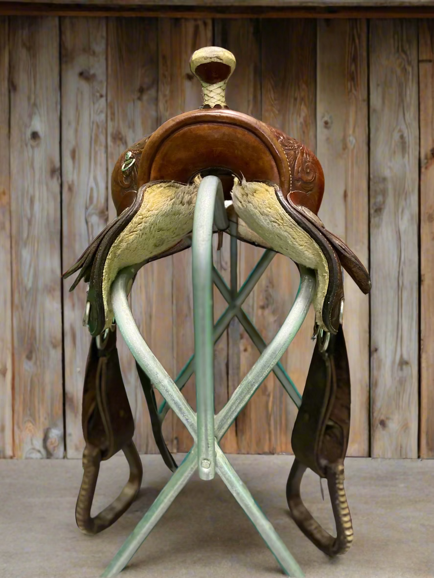 15" Circle Y Equitation