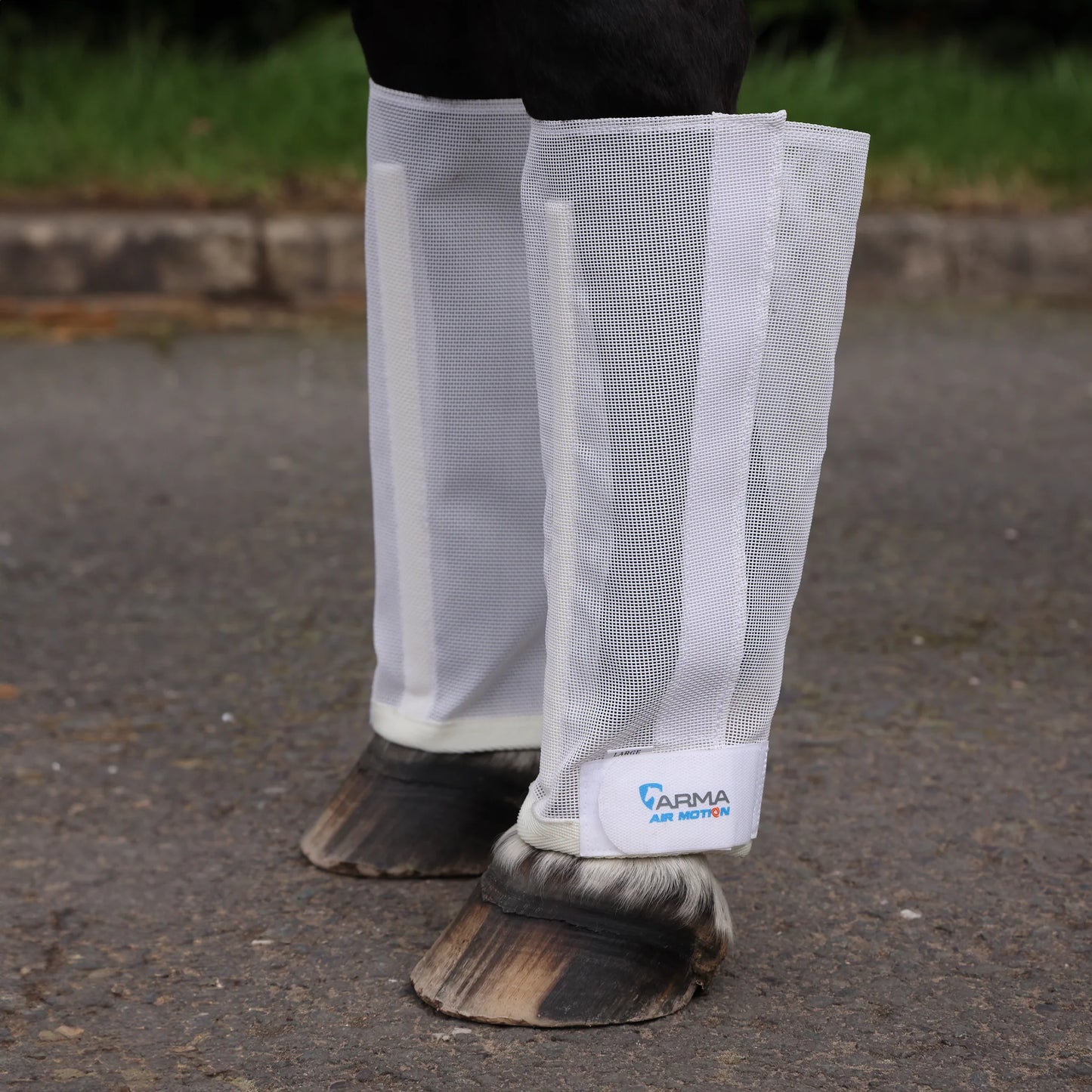 Arma Mesh Fly Boots- Natural