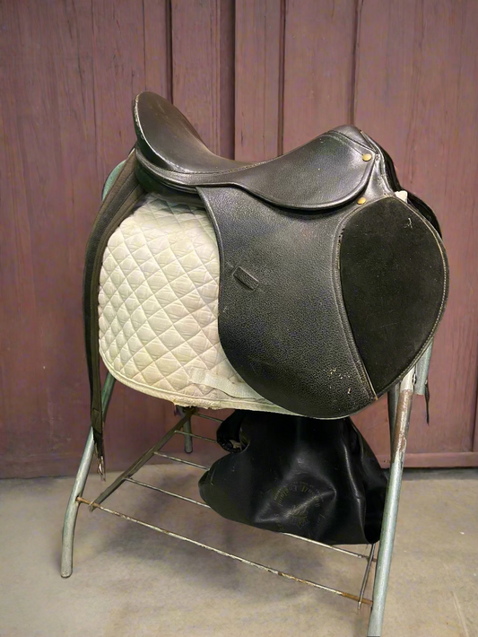 17" Griffith Saddle Package
