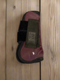 Shedrow Tendon Boots