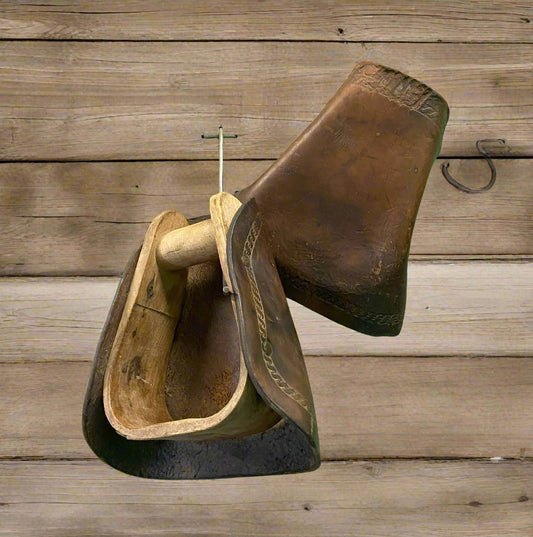 Youth Stirrups w/Tapaderos
