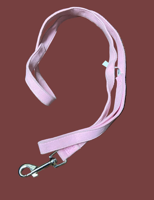 Laisse en daim rose