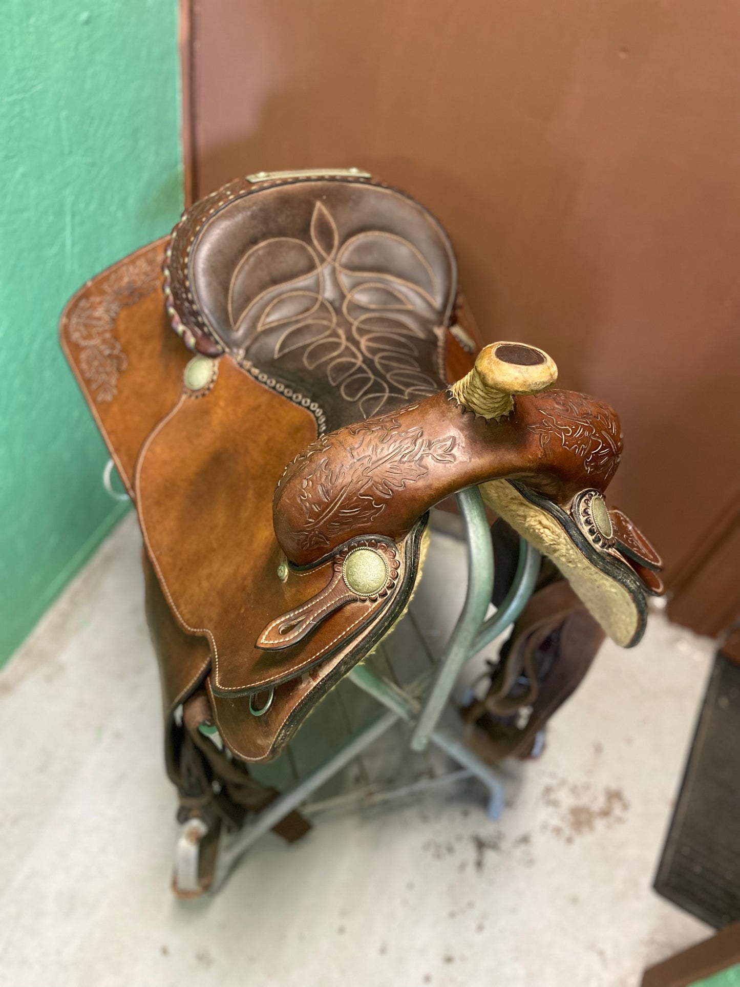 16" Bailey Pleasure Saddle