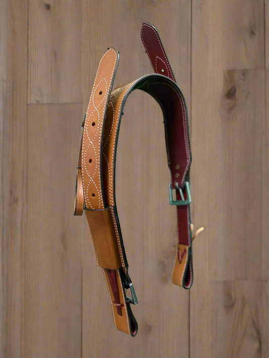 Showman Rear Cinch