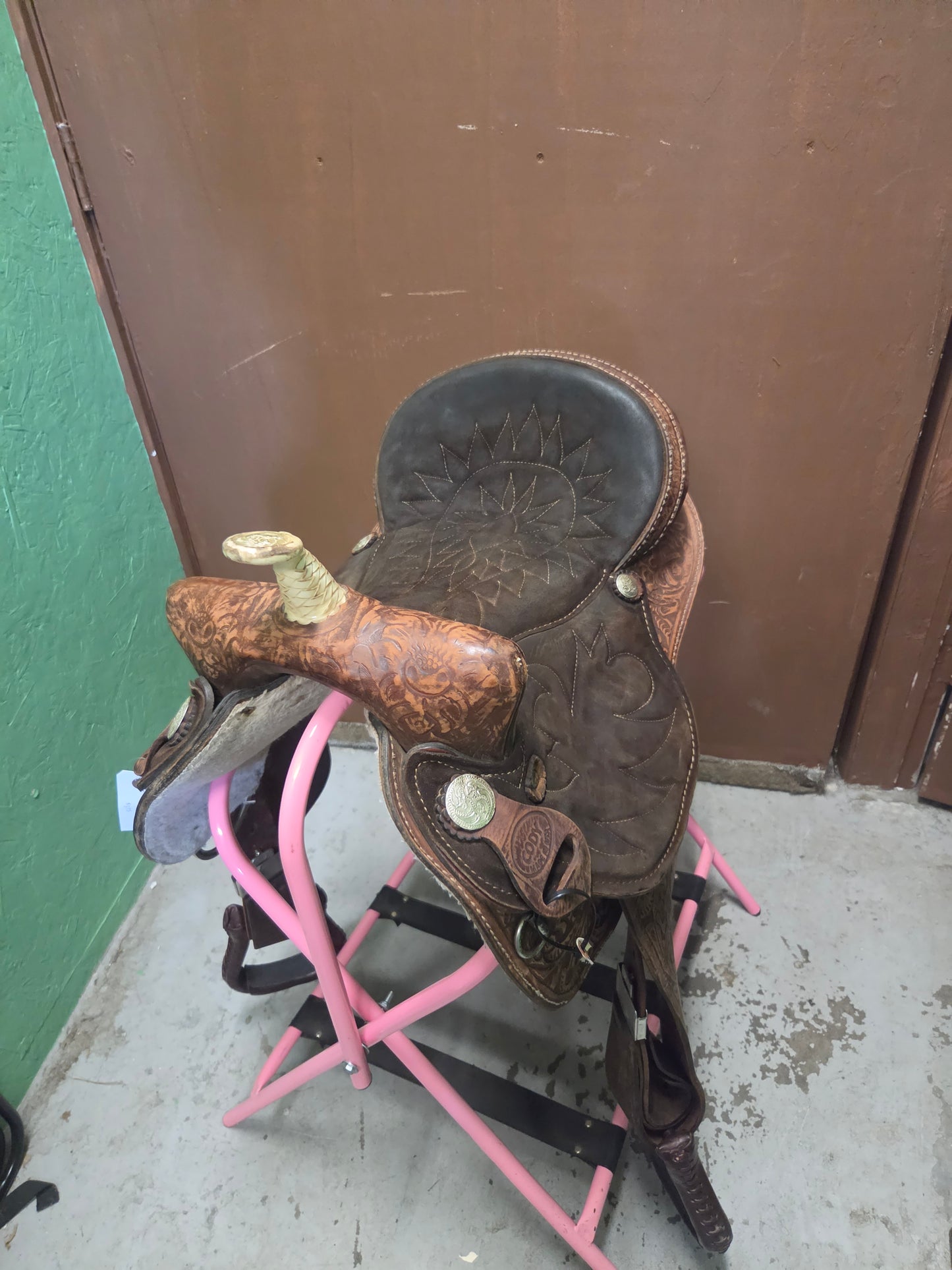 15" Cody Barrel Saddle