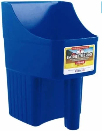 Blue Feed Scoop Enclosed 3qt
